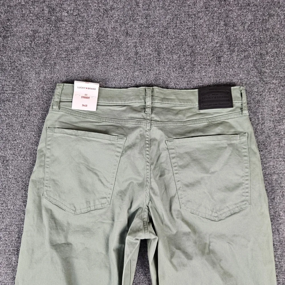 $99 Lucky Brand 223 Straight Leg Pants Mens 34x30 Green Casual Chino Trousers